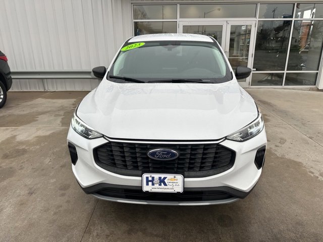 Used 2023 Ford Escape Active image 2