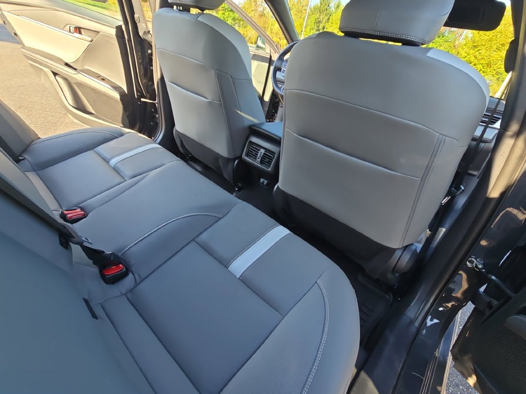 Certified 2025 Toyota Camry SE AWD/4WD image 14