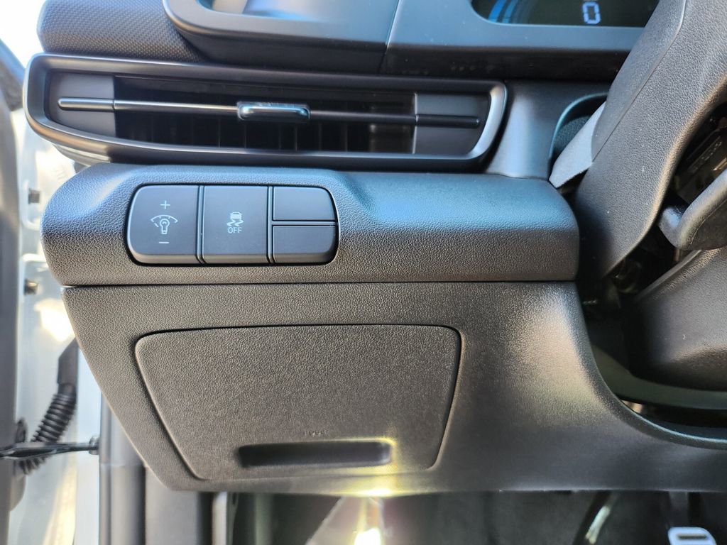 Certified 2026 Hyundai Elantra Sport image 27