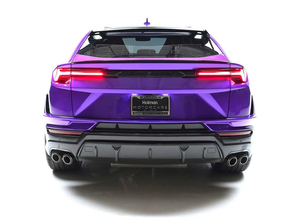 Used 2024 Lamborghini Urus Performante AWD/4WD image 8