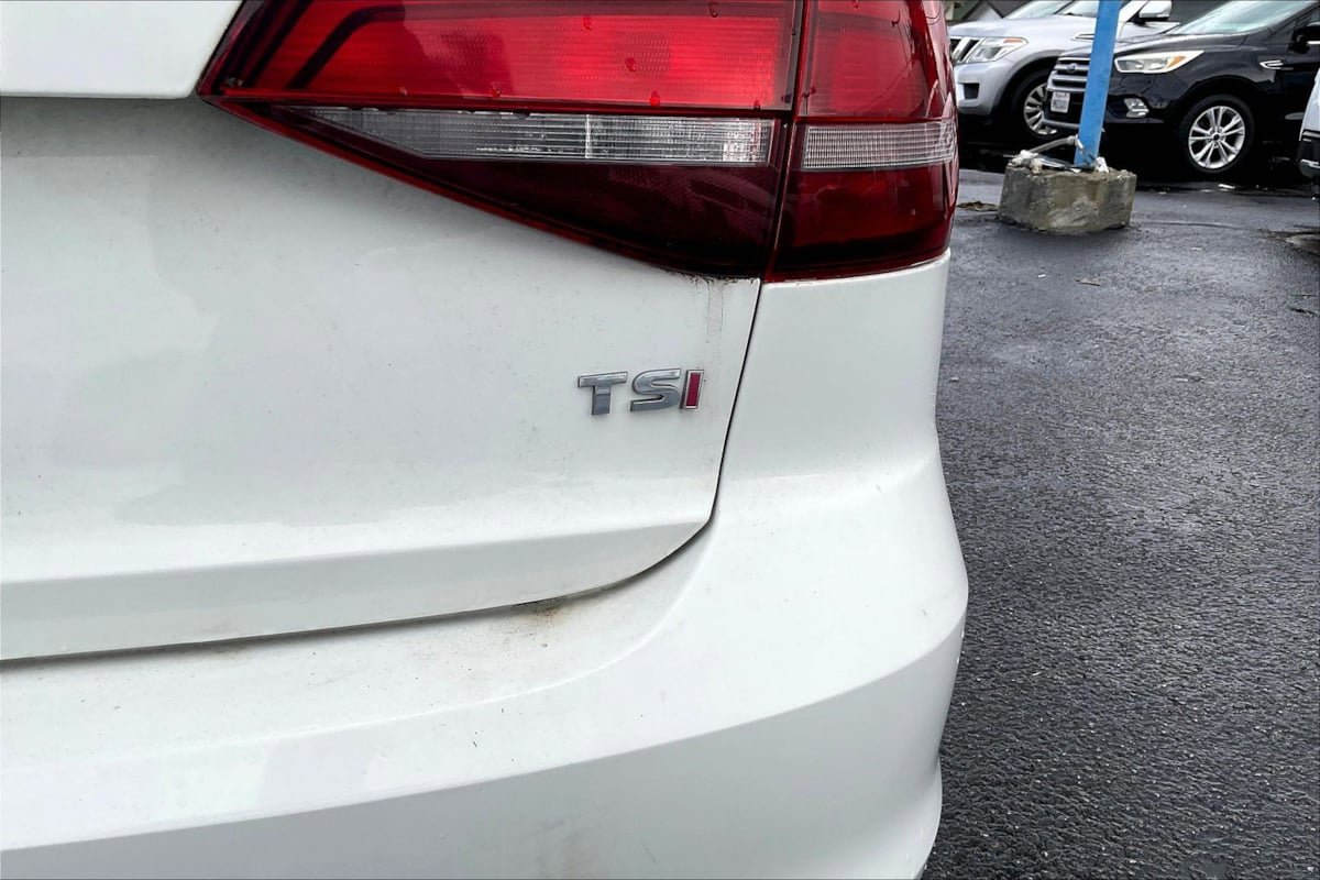 Used 2018 Volkswagen Jetta S FWD image 8