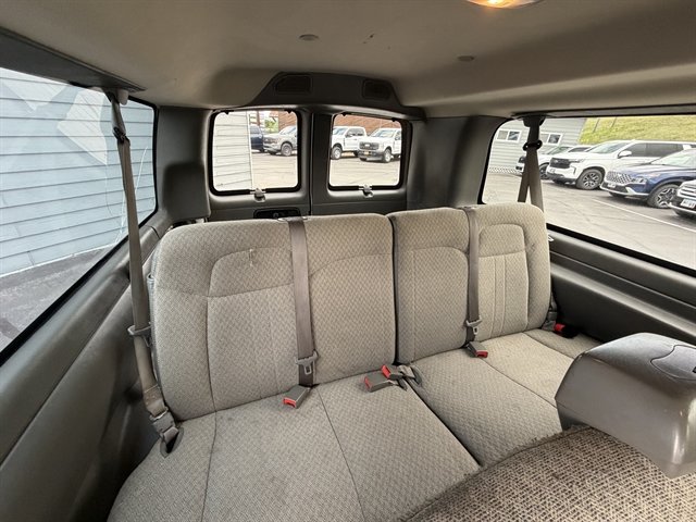 Used 2016 Chevrolet Express 3500 LT w/ LT Preferred Equipment Group RWD image 37