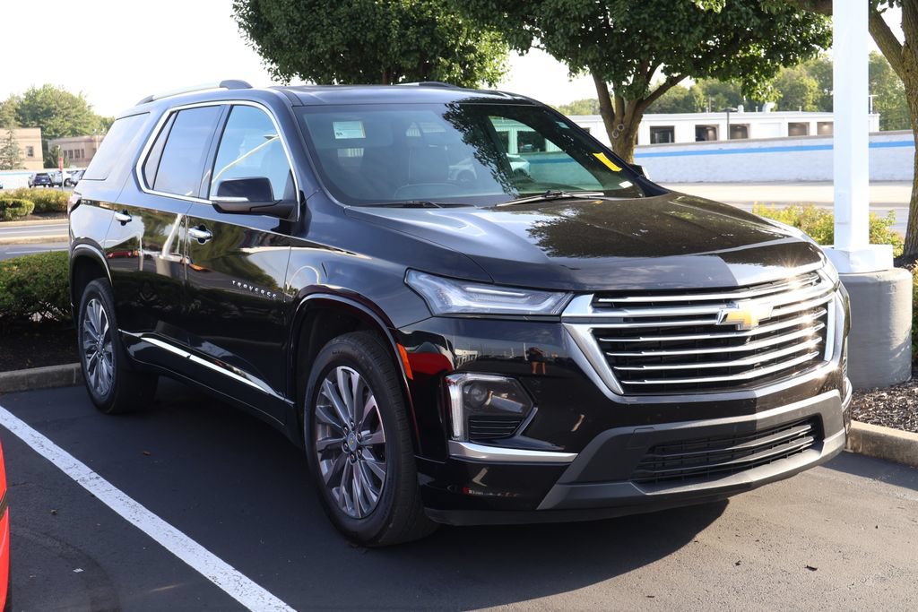 Certified 2023 Chevrolet Traverse Premier AWD/4WD image 3