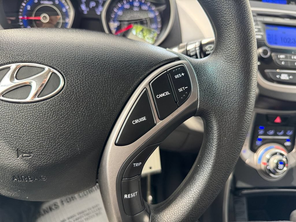 Used 2013 Hyundai Elantra GLS w/ Preferred Pkg FWD image 21