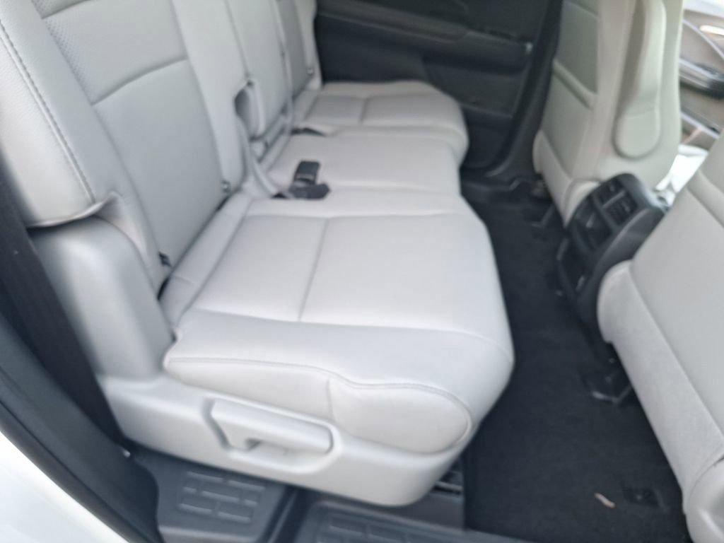 Used 2023 Honda Passport EX-L image 39