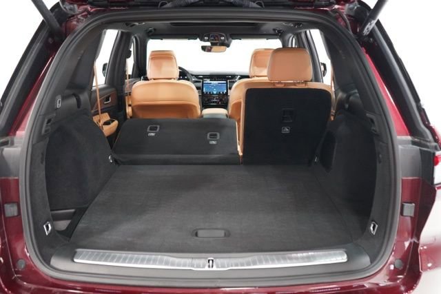 Used 2025 Jeep Grand Cherokee Summit w/ Obsidian Package image 32