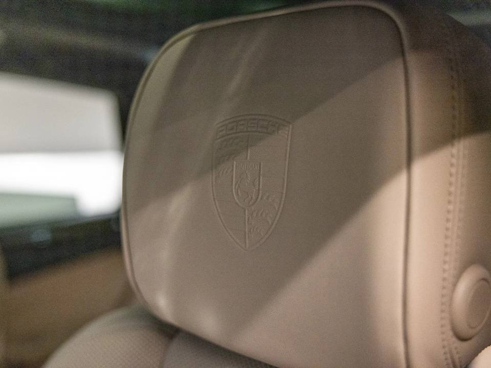 Certified 2026 Porsche Macan AWD/4WD image 26