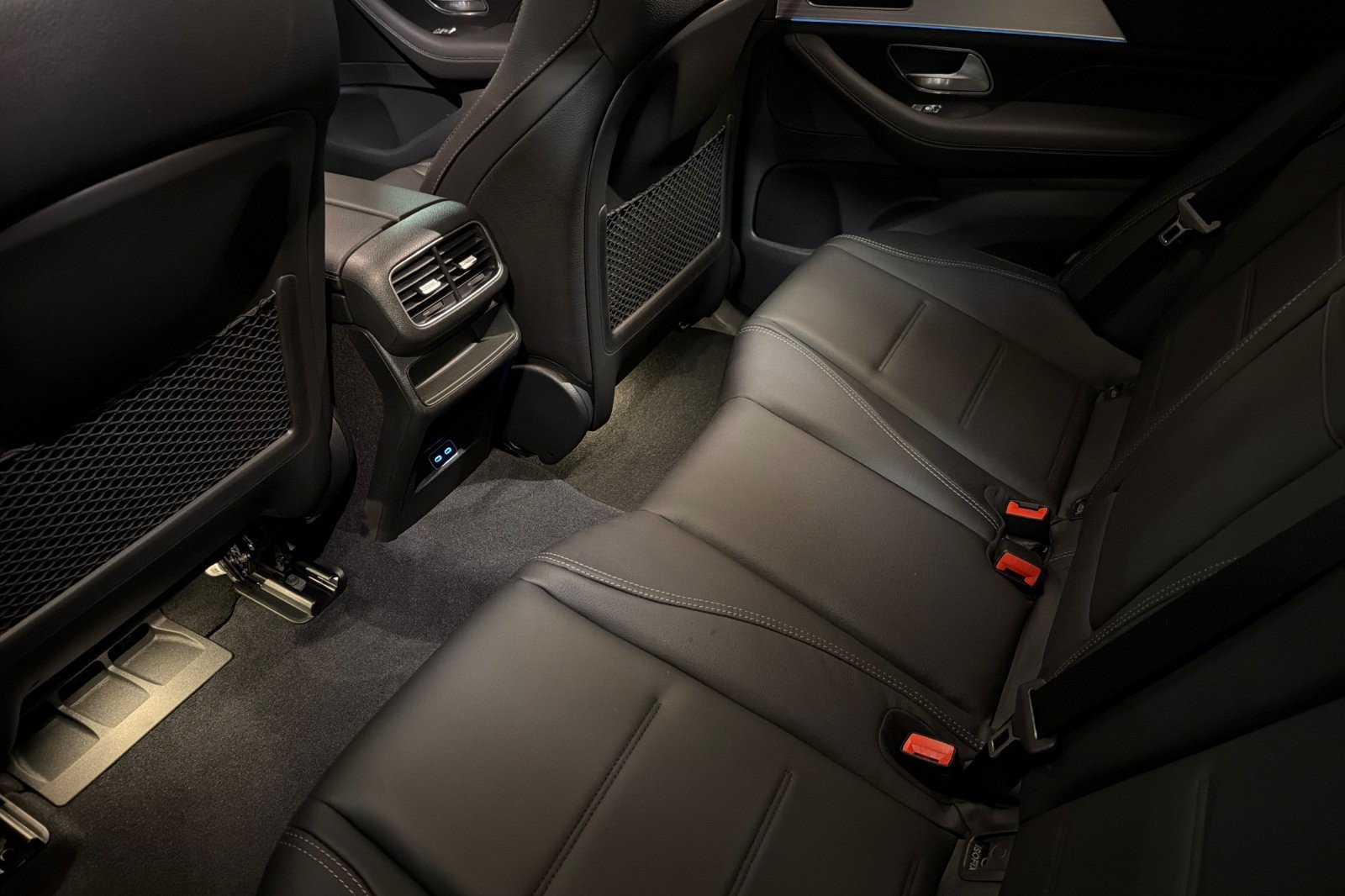 New 2027 Mercedes-Benz GLE 450 4MATIC Coupe image 11