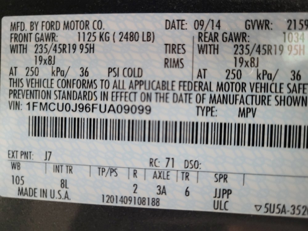 Used 2015 Ford Escape Titanium w/ Equipment Group 301A FWD image 33