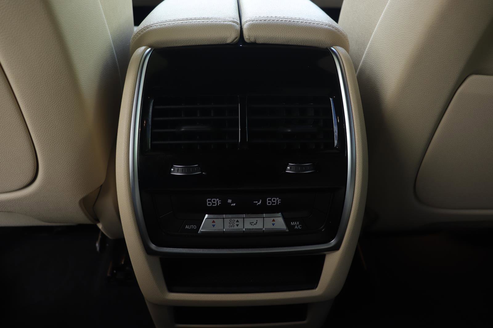 Used 2021 BMW X5 sDrive40i w/ Convenience Package image 22