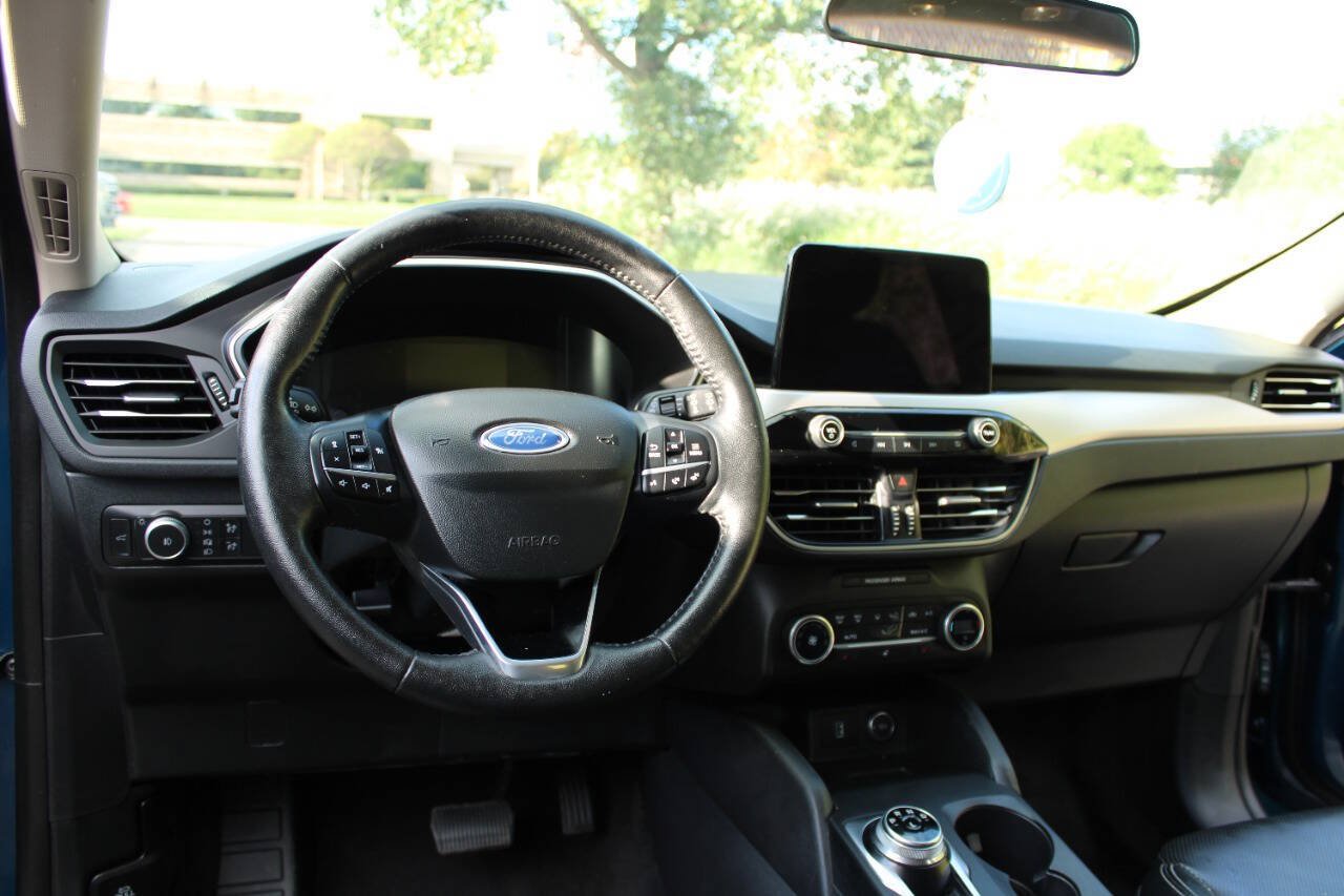 Used 2020 Ford Escape SEL AWD/4WD image 10