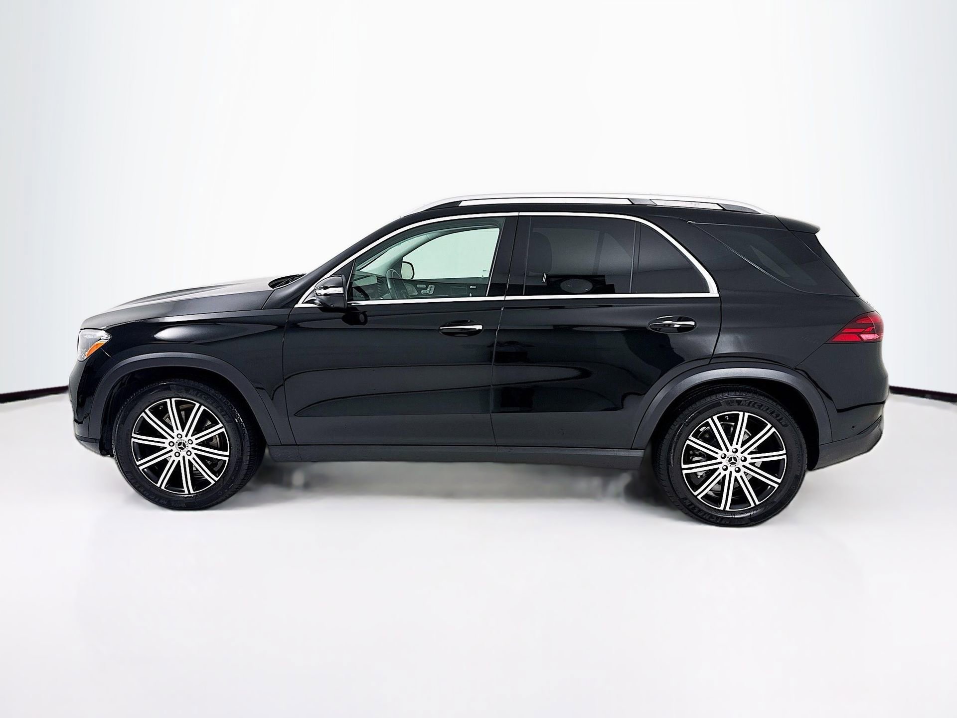 Used 2026 Mercedes-Benz GLE 350 4MATIC image 5