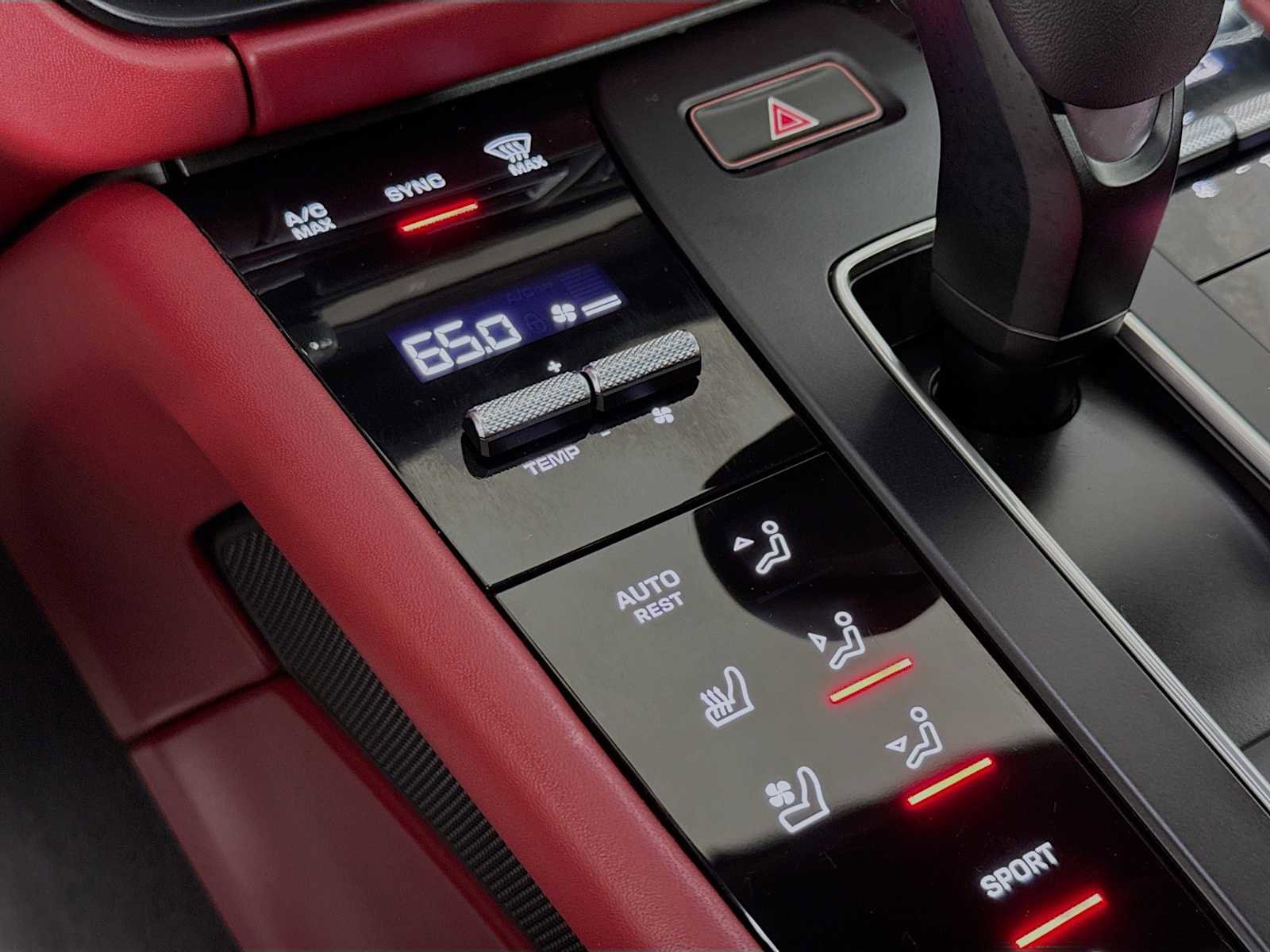 Used 2024 Porsche Macan S image 18