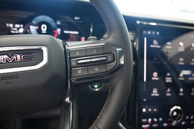 New 2026 GMC Acadia AT4 w/ Luxury Package AWD/4WD image 24