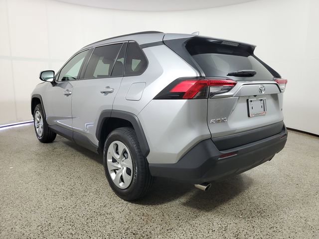 Used 2021 Toyota RAV4 LE image 7
