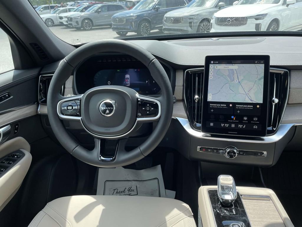 New 2026 Volvo XC90 B6 Plus image 2