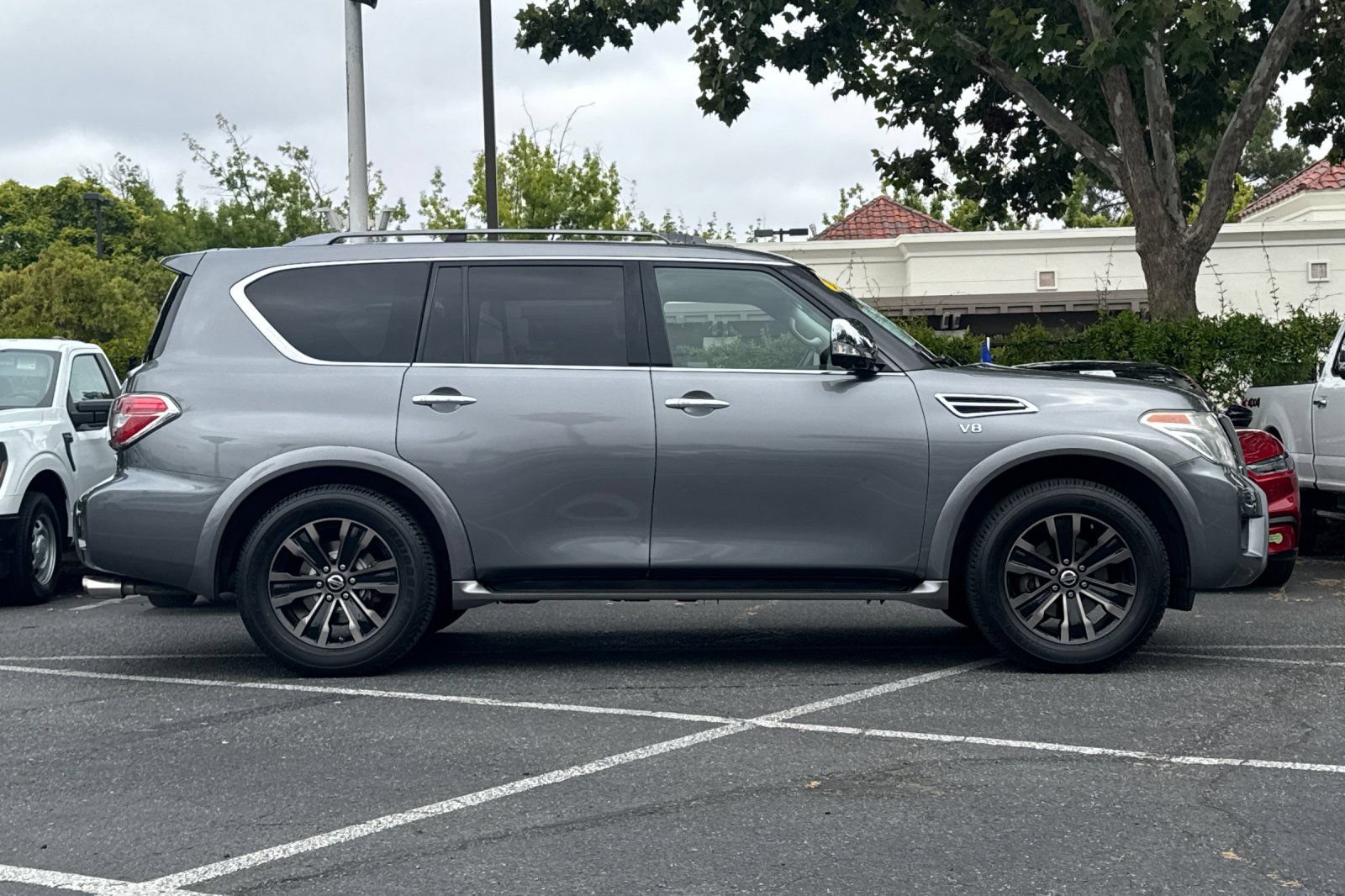 Used 2017 Nissan Armada Platinum w/ Captain Seat Package AWD/4WD image 3