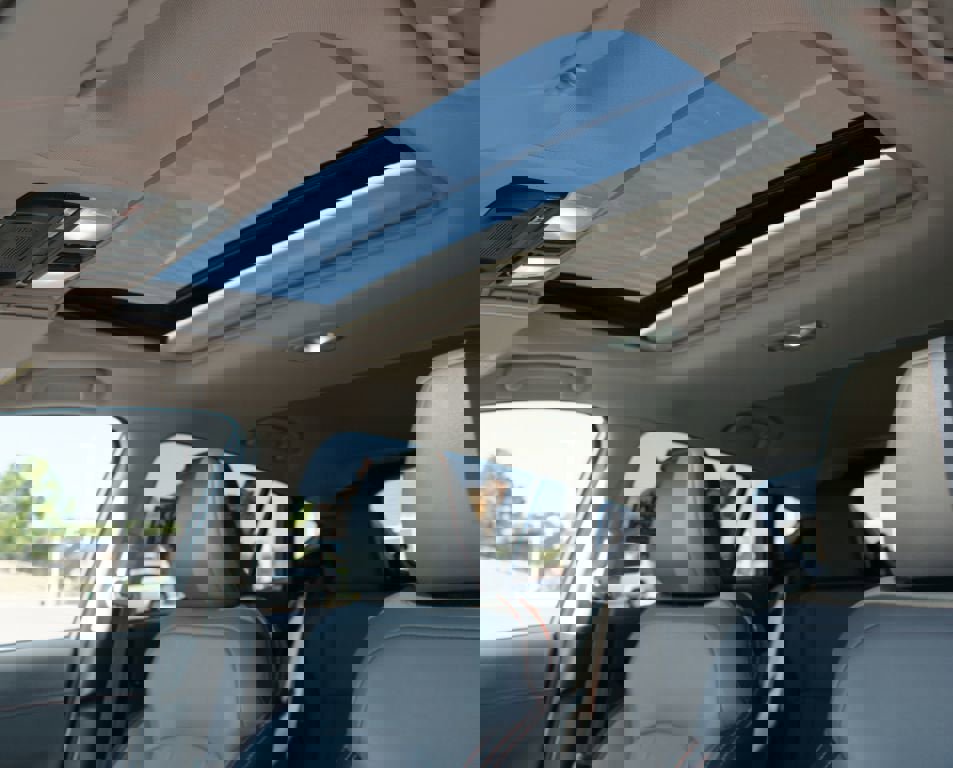 Used 2024 Subaru Crosstrek 2.5i Limited image 6