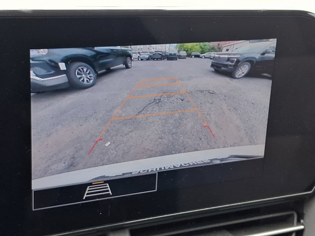 Used 2024 Chevrolet Trax LS FWD image 17