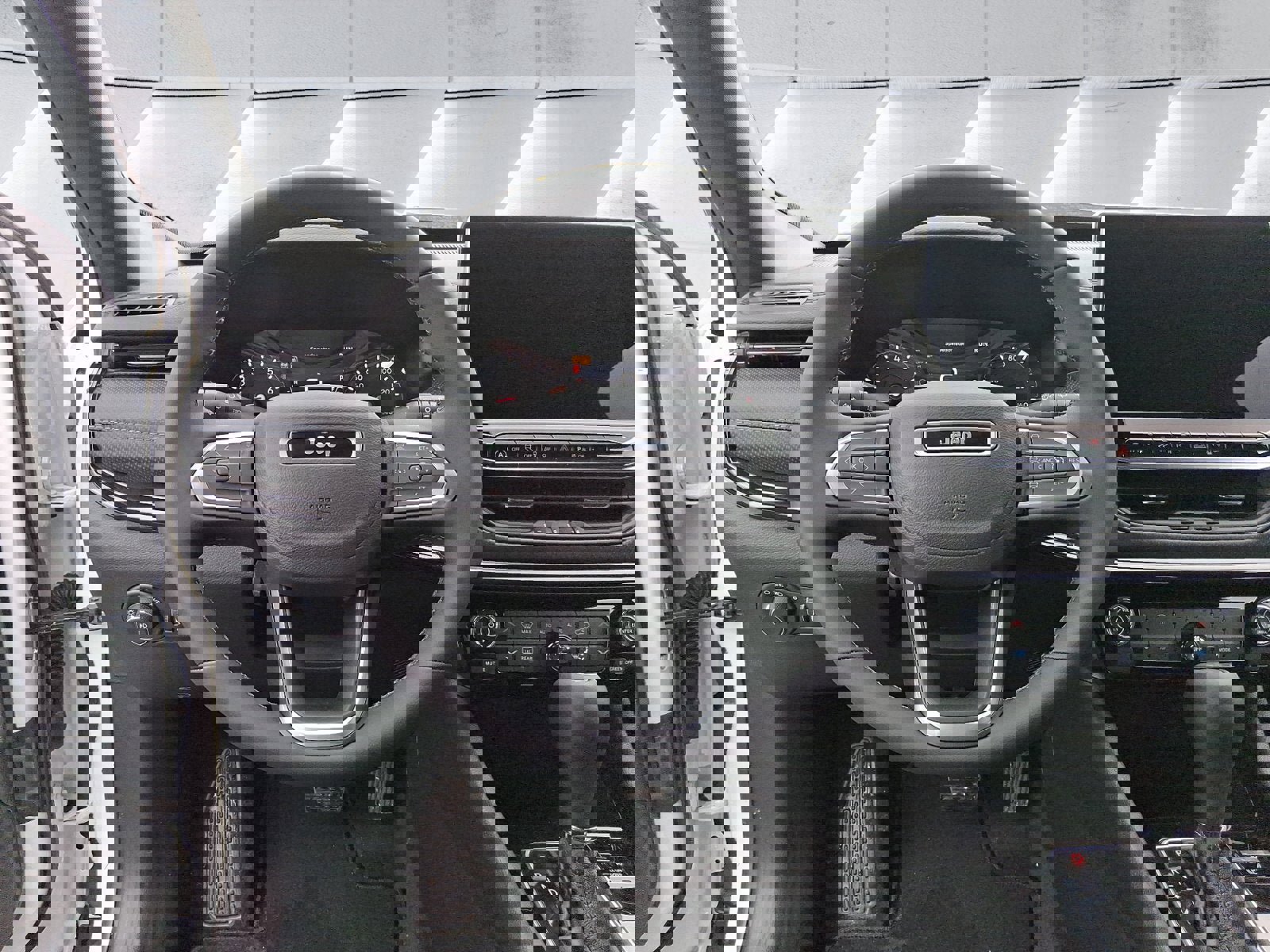 New 2026 Jeep Compass Limited image 13