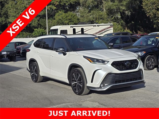 Used 2021 Toyota Highlander XSE