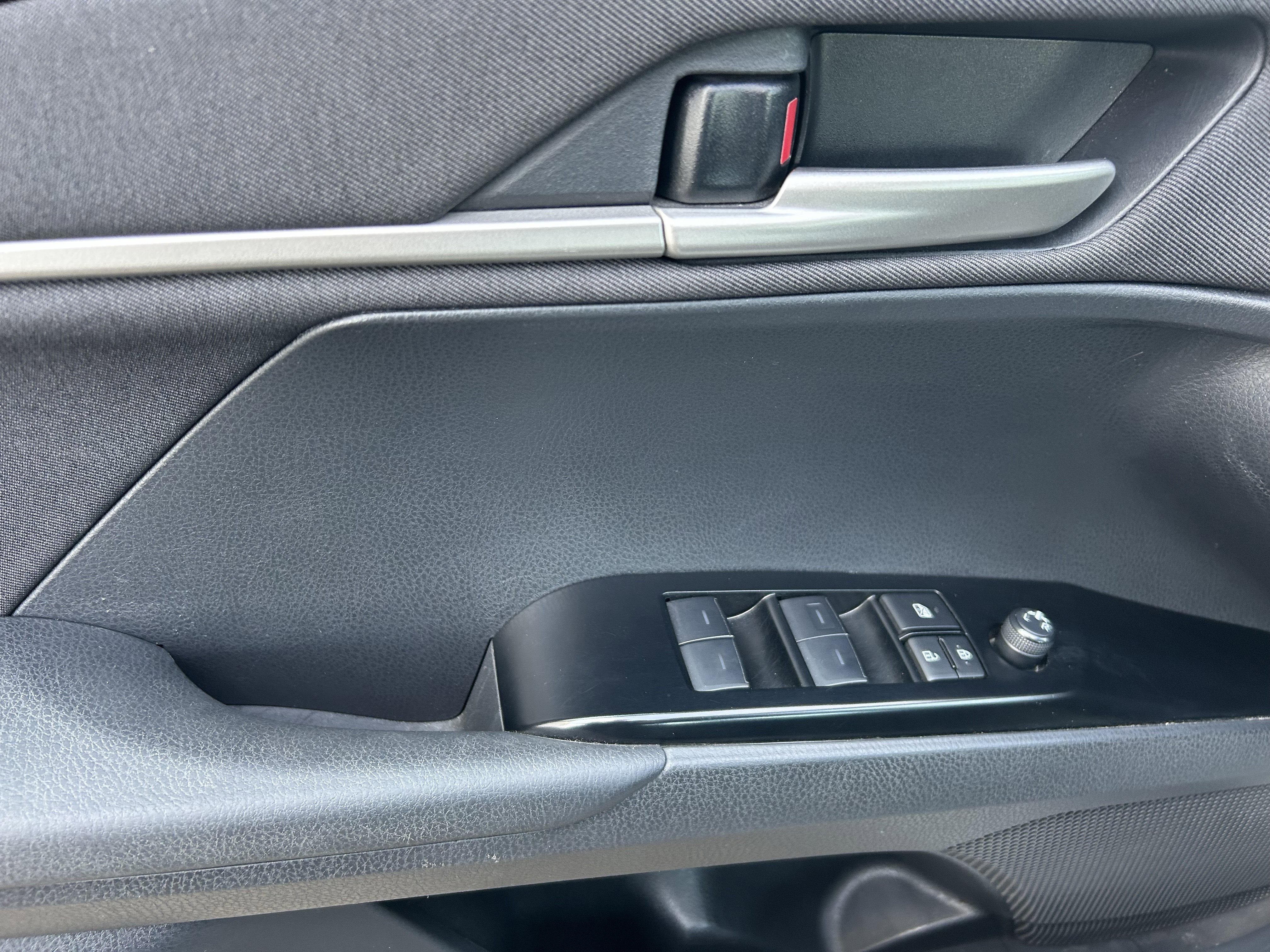 Certified 2025 Toyota Camry LE FWD image 14