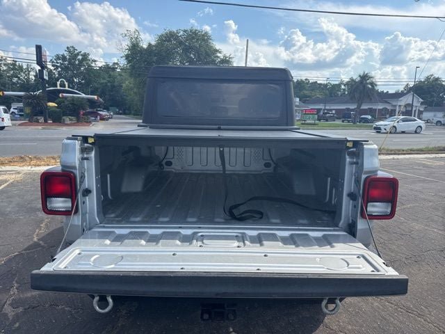 Used 2022 Jeep Gladiator Mojave w/ Trailer Tow Package AWD/4WD image 5