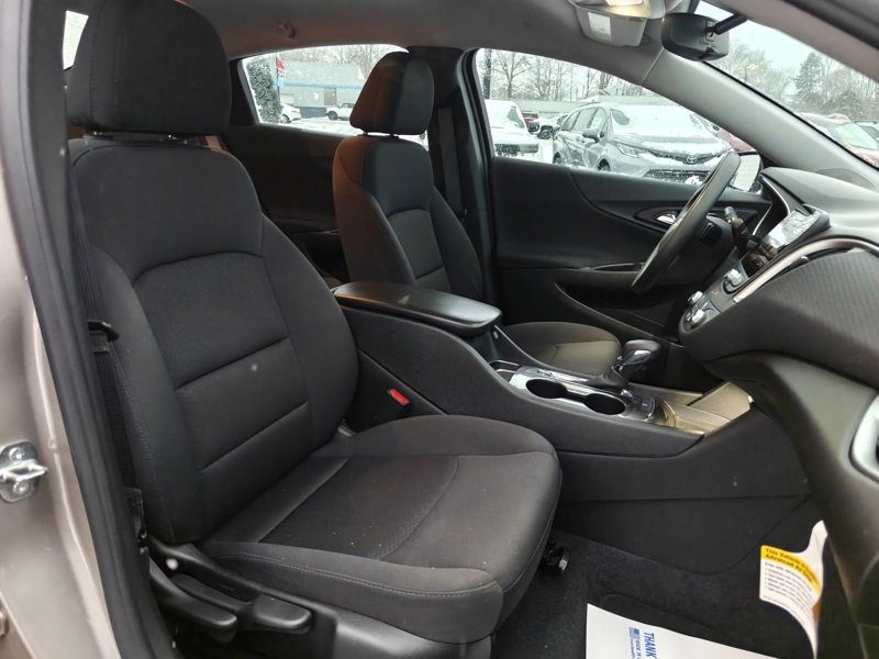 Certified 2023 Chevrolet Malibu LS image 17