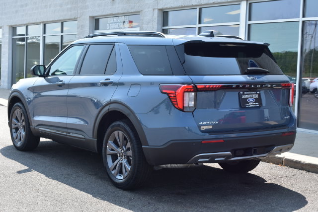 New 2026 Ford Explorer Active w/ Active Comfort Package AWD/4WD image 9