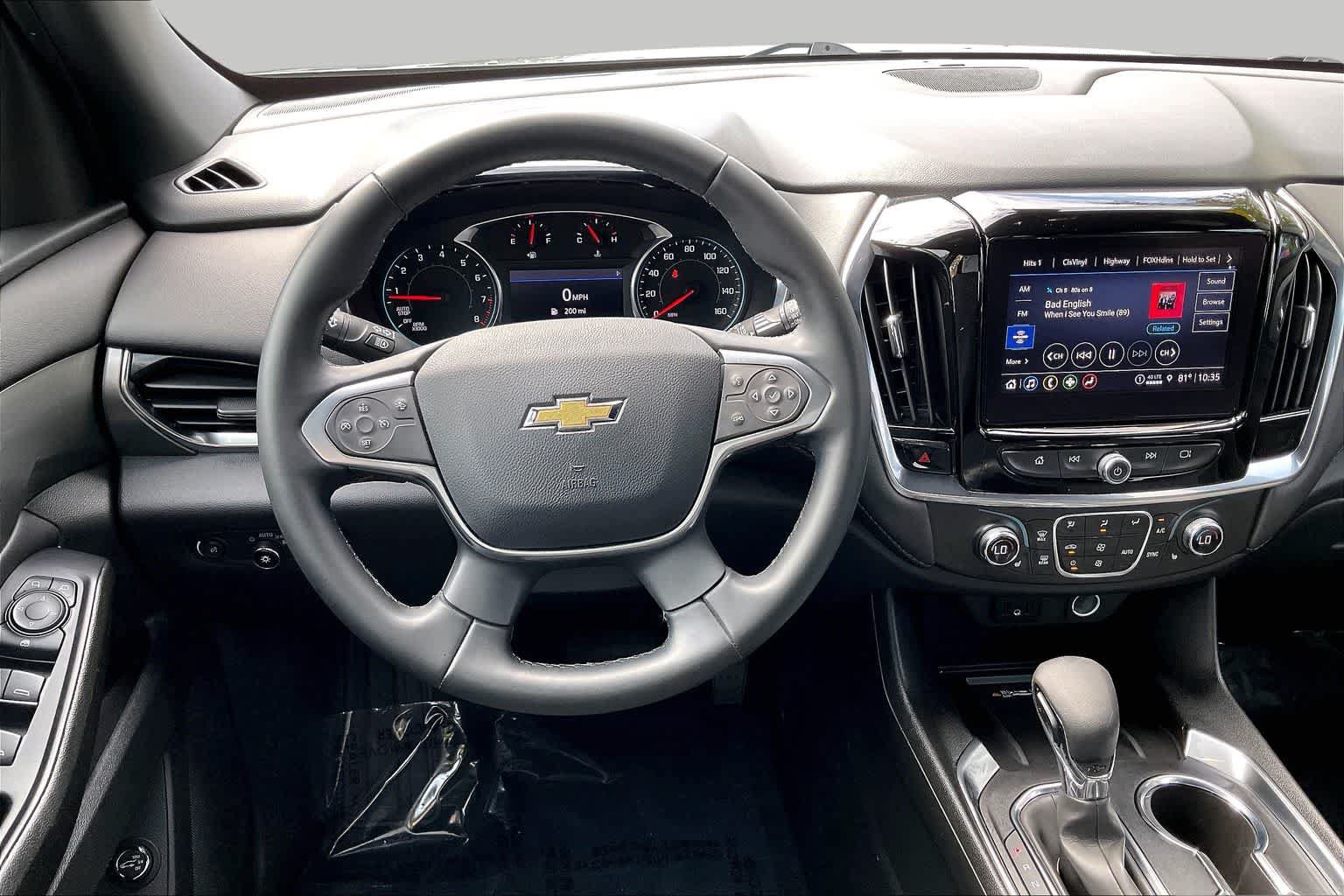Used 2023 Chevrolet Traverse LT FWD image 6