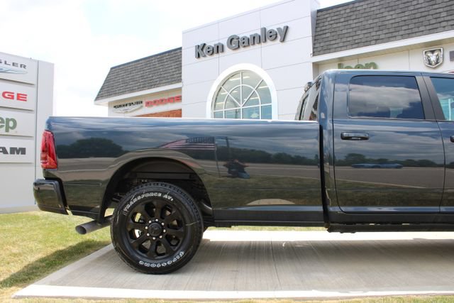 New 2026 RAM 3500 Laramie AWD/4WD image 43