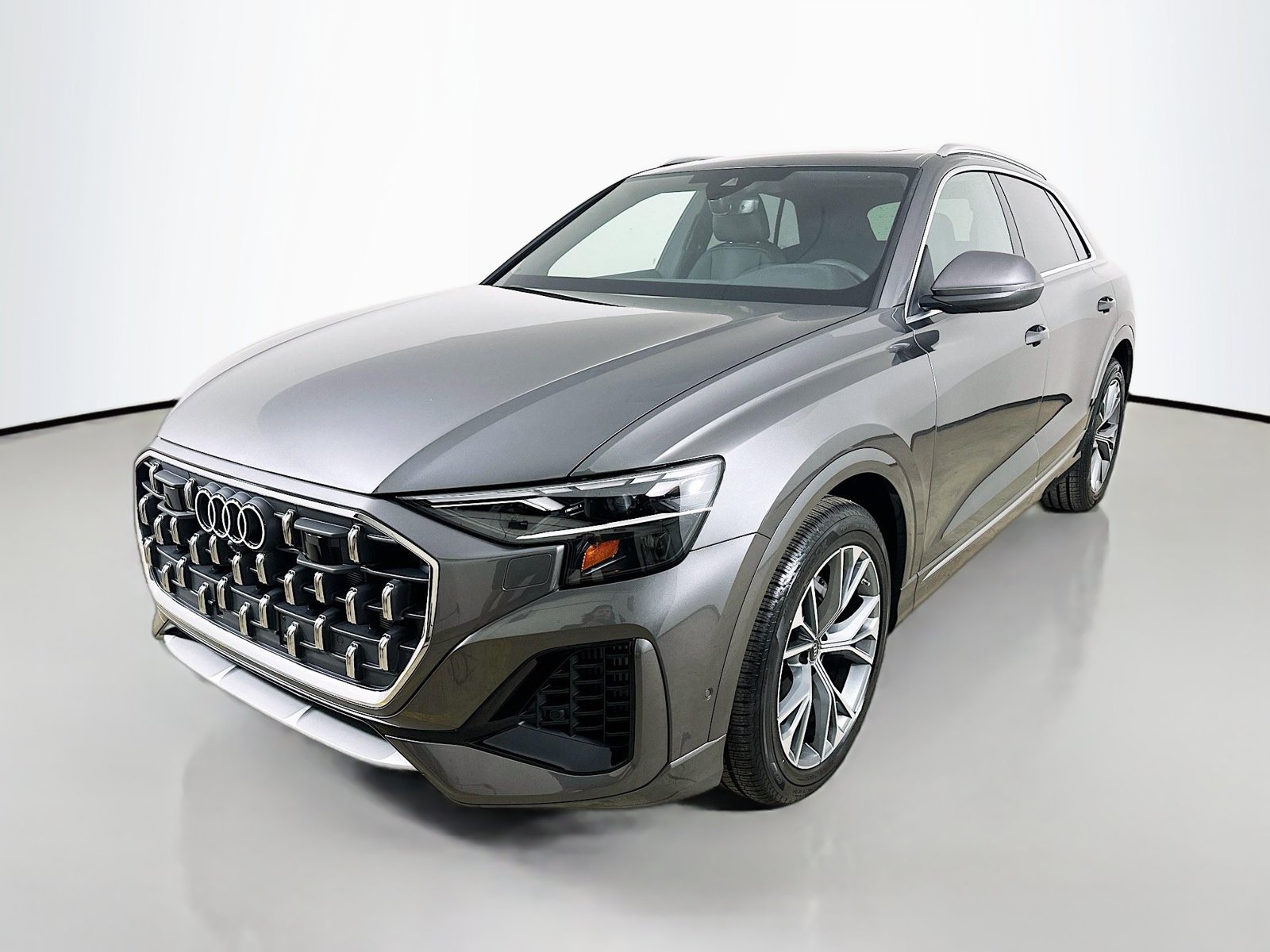 New 2026 Audi Q8 Premium Plus w/ Premium Plus Package AWD/4WD image 1