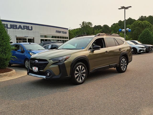 Used 2022 Subaru Forester Touring AWD/4WD image 2