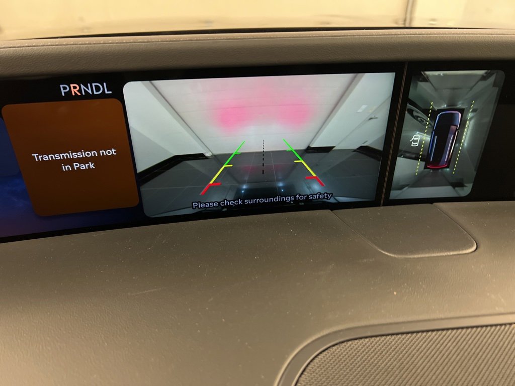 Used 2025 Lincoln Nautilus Premier w/ Equipment Group 102A image 14