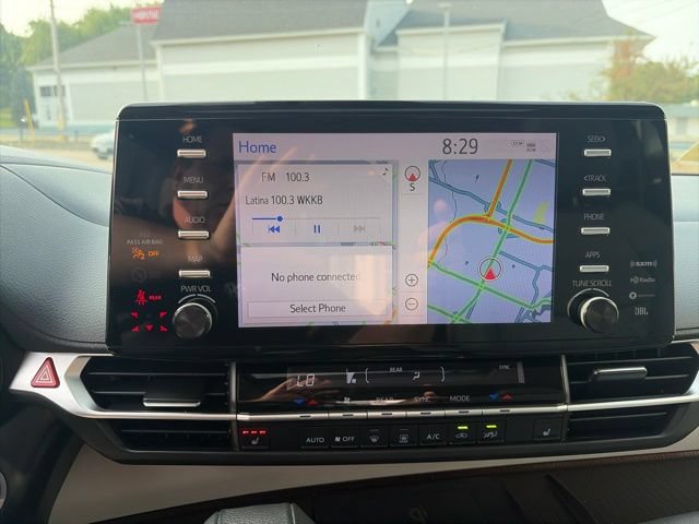 Used 2021 Toyota Sienna XLE w/ XLE Plus Package AWD/4WD image 21