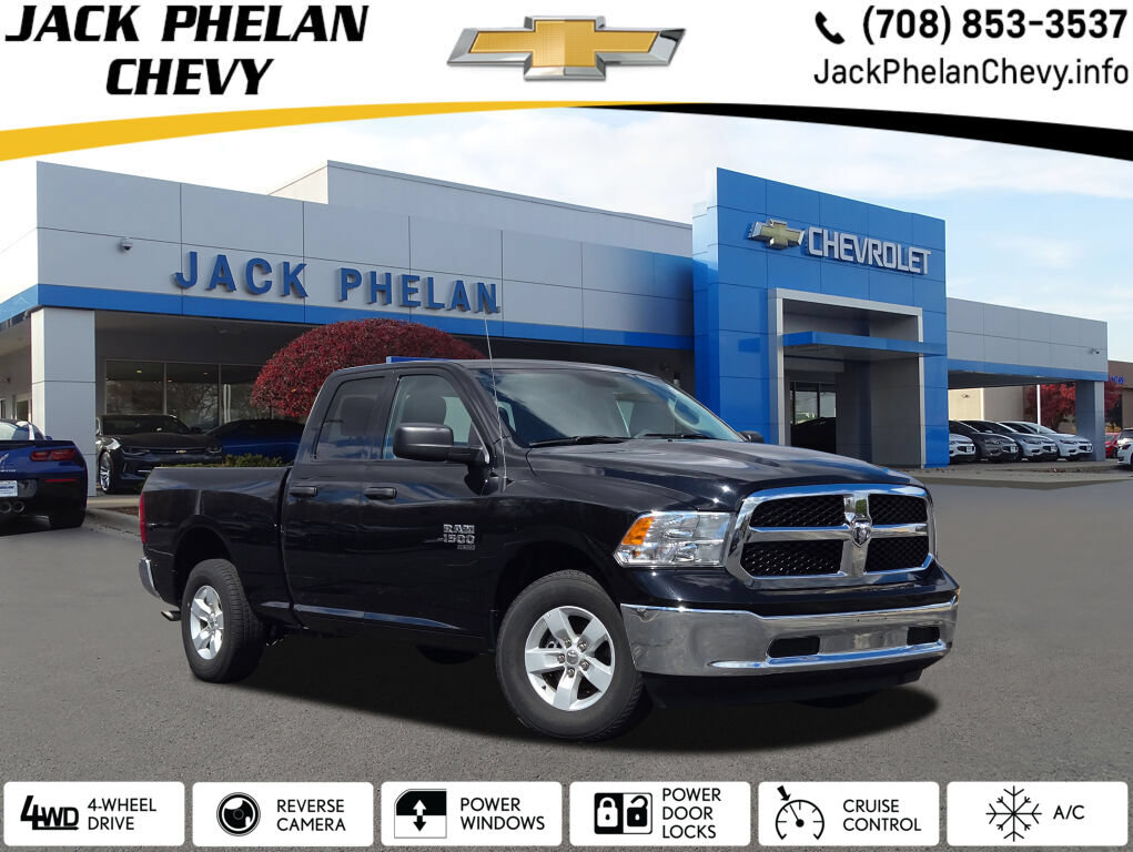 Used 2024 RAM 1500 Classic SLT AWD/4WD image 1