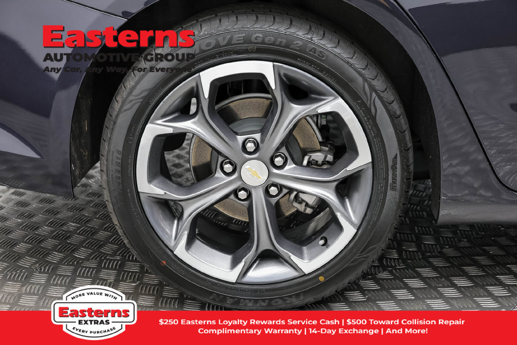 Used 2023 Chevrolet Malibu LT FWD image 27