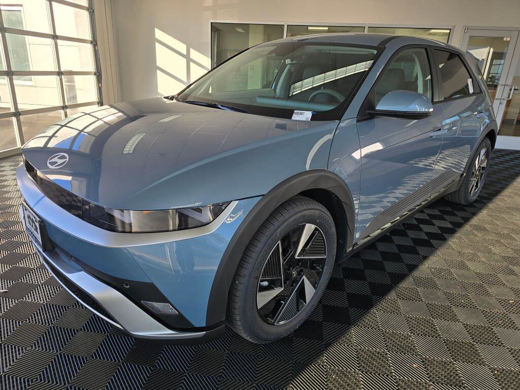 New 2026 Hyundai Ioniq 5 SEL image 9