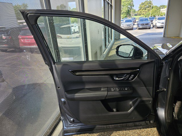 Used 2025 Honda CR-V EX-L image 17