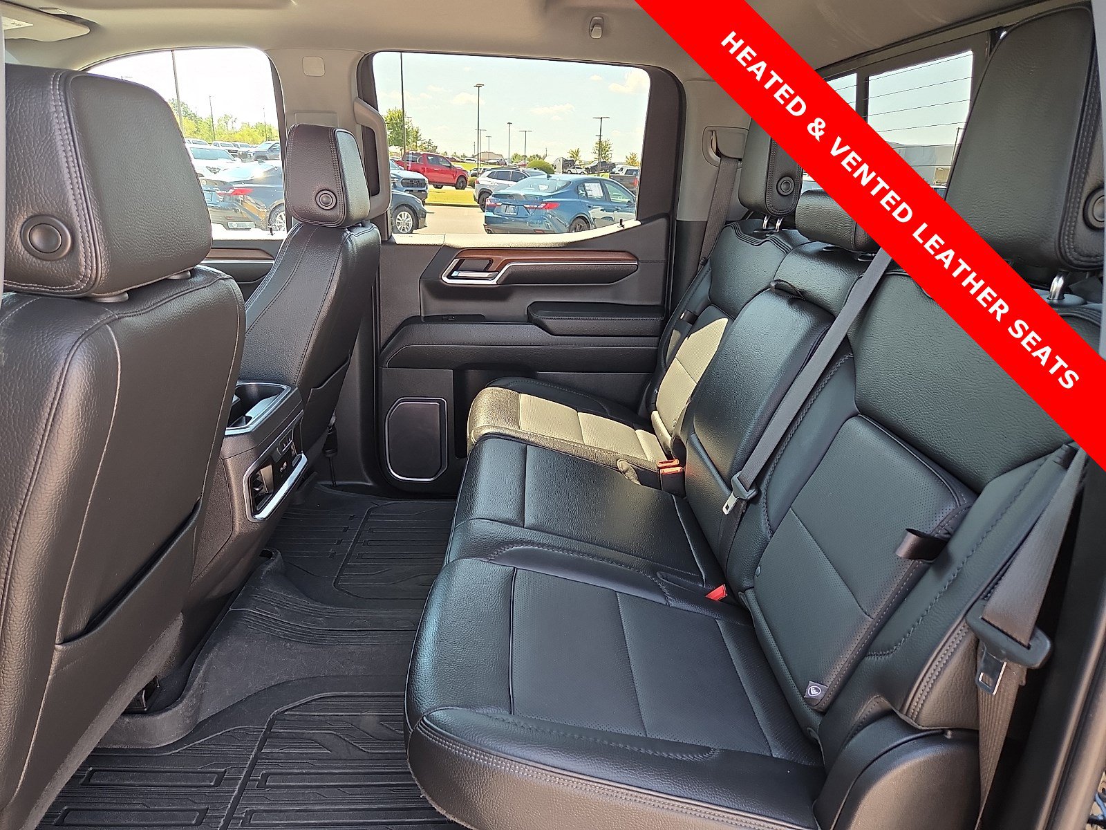 Used 2023 GMC Sierra 1500 Denali w/ Denali Reserve Package AWD/4WD image 10