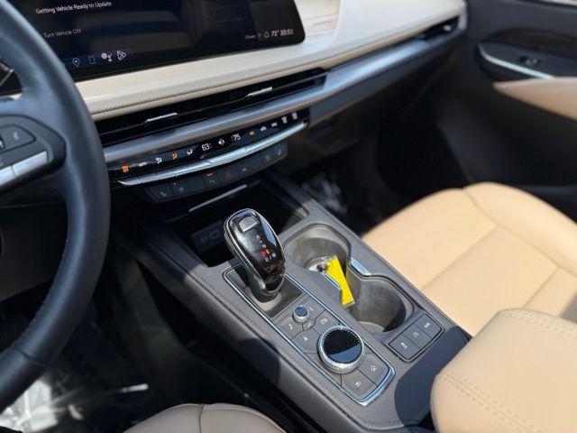 Used 2024 Cadillac XT4 Premium Luxury AWD/4WD image 26