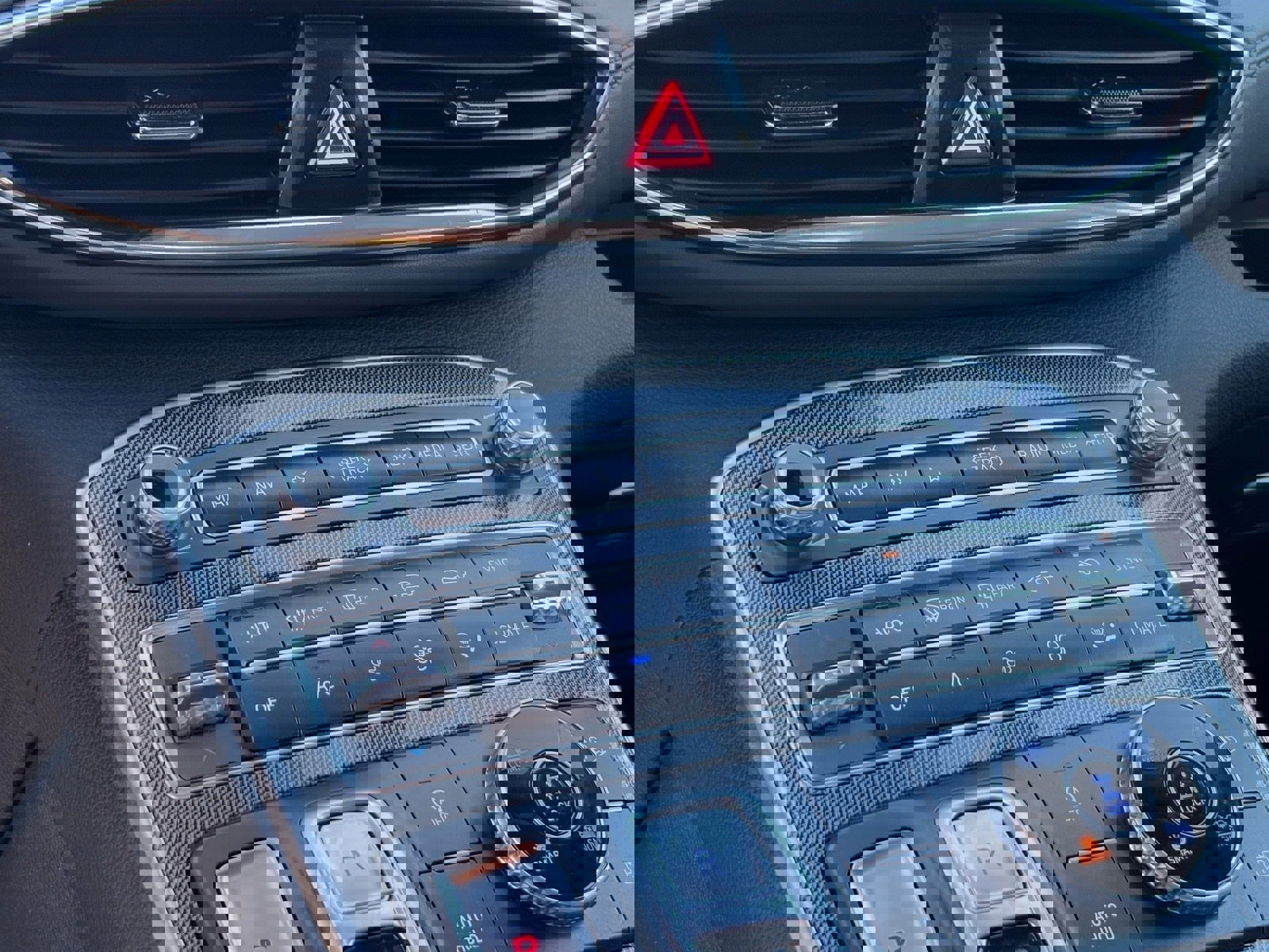 Used 2023 Hyundai Santa Fe SEL image 24