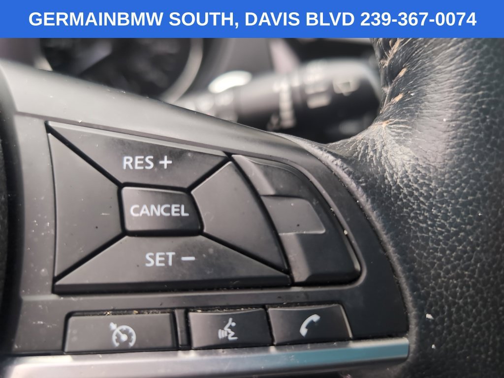 Used 2018 Nissan Rogue SV FWD image 22