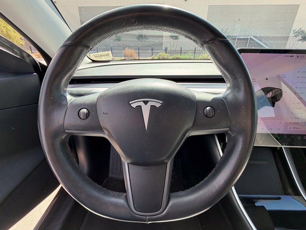 Used 2018 Tesla Model 3 Mid Range RWD image 19