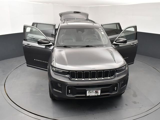 Certified 2022 Jeep Grand Cherokee L Overland AWD/4WD image 26
