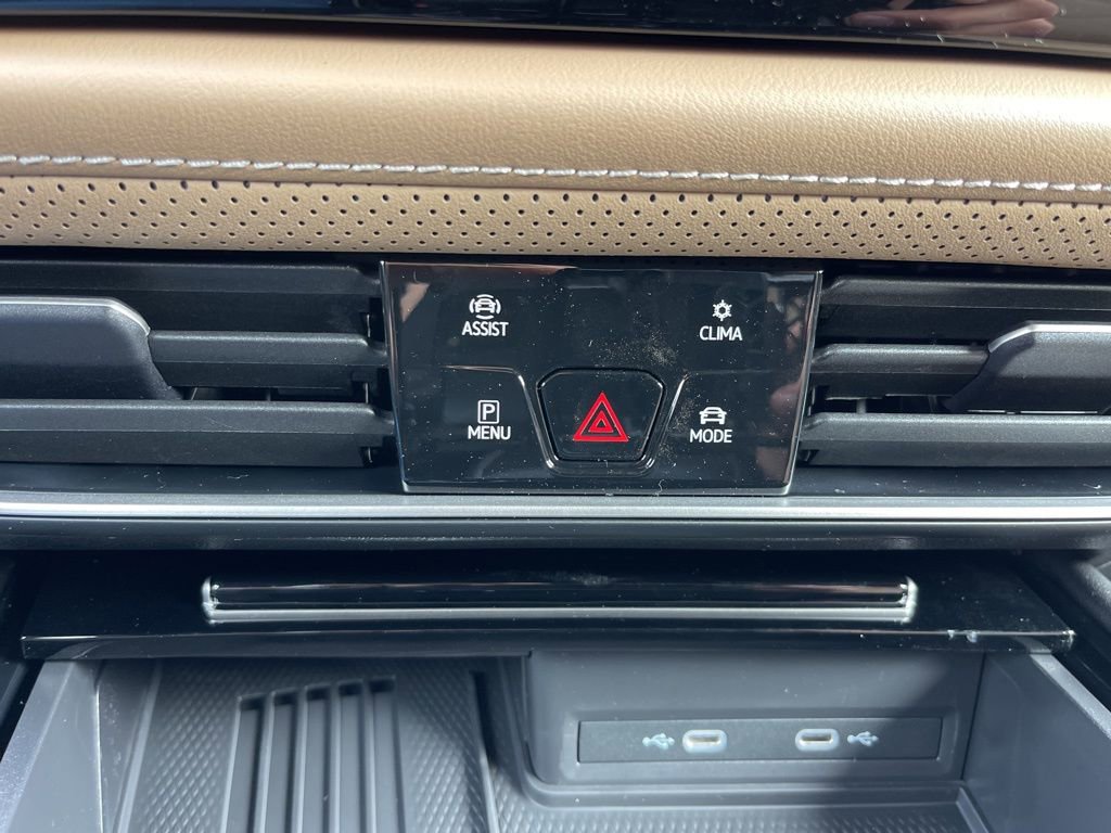 New 2026 Volkswagen Atlas Cross Sport SE AWD/4WD image 10