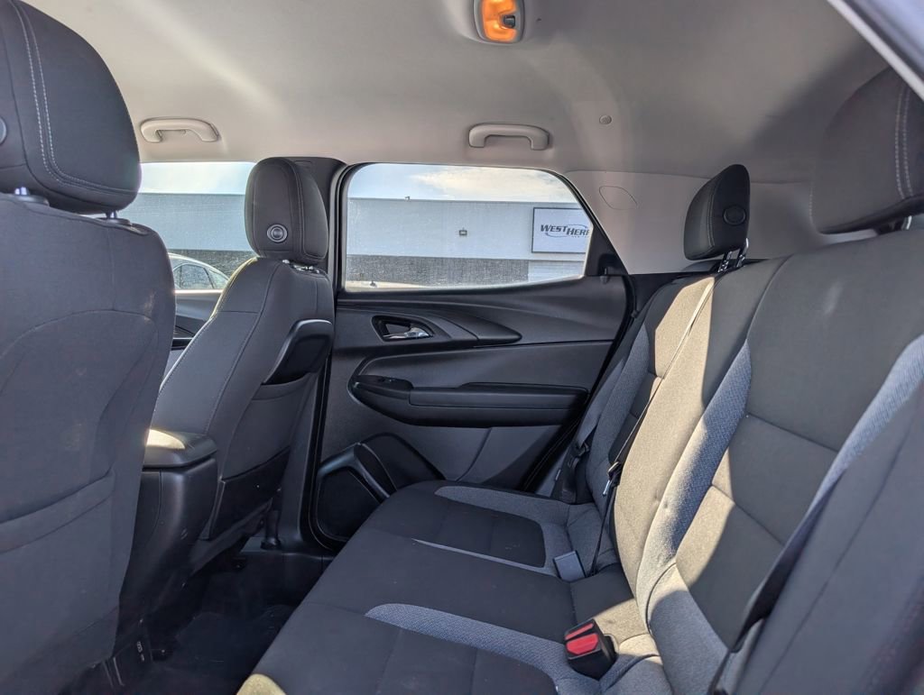 Used 2021 Chevrolet TrailBlazer LT w/ Convenience Package image 9