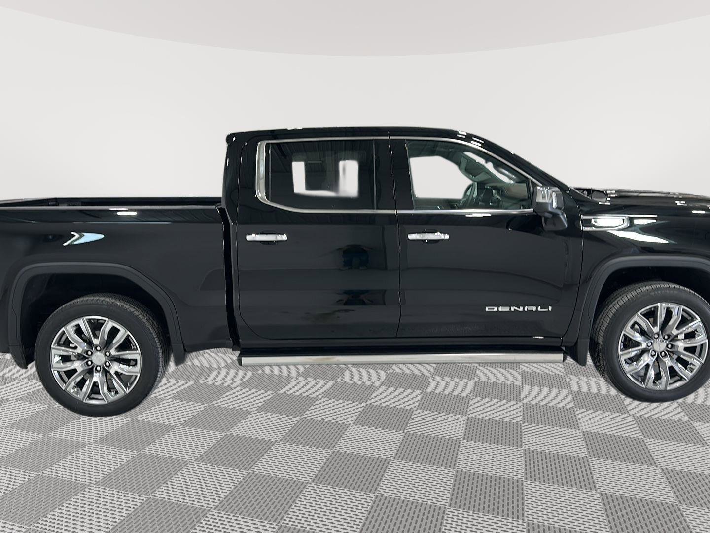 Used 2026 GMC Sierra 1500 Denali w/ Denali Reserve Package image 6