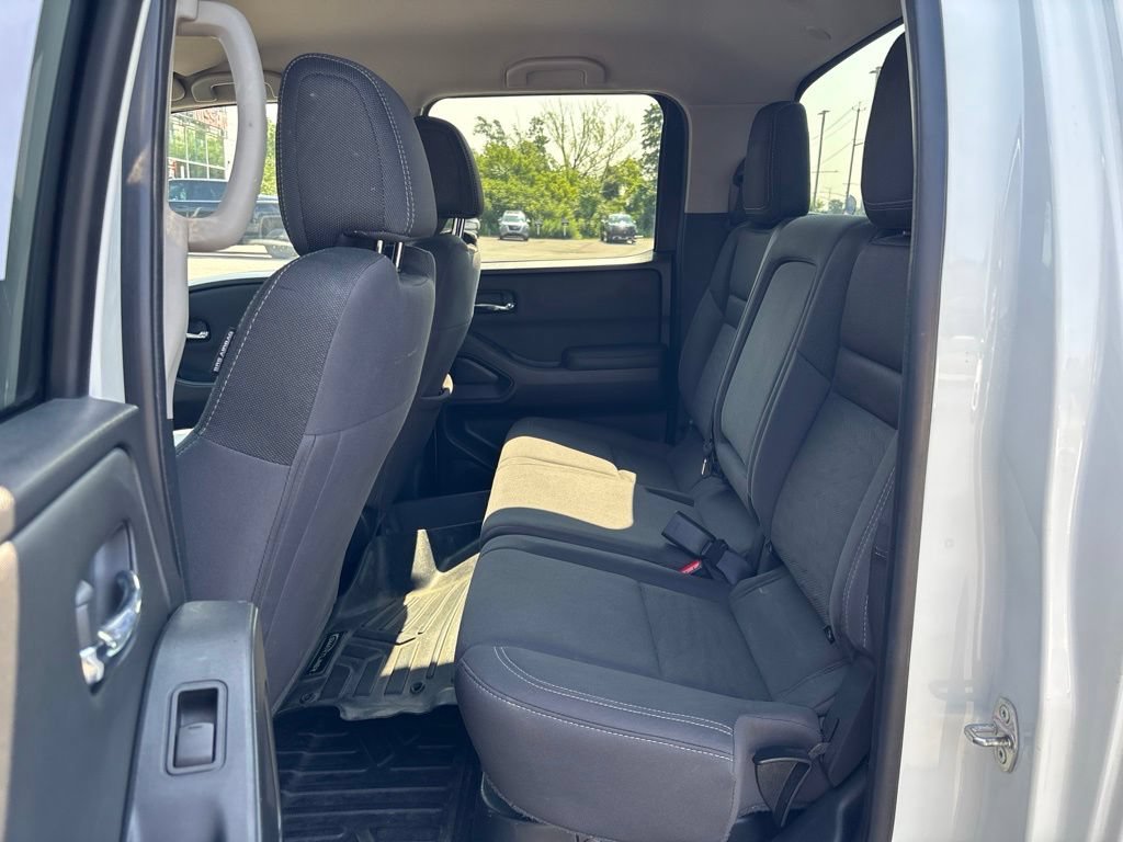 Certified 2023 Nissan Frontier SV AWD/4WD image 12
