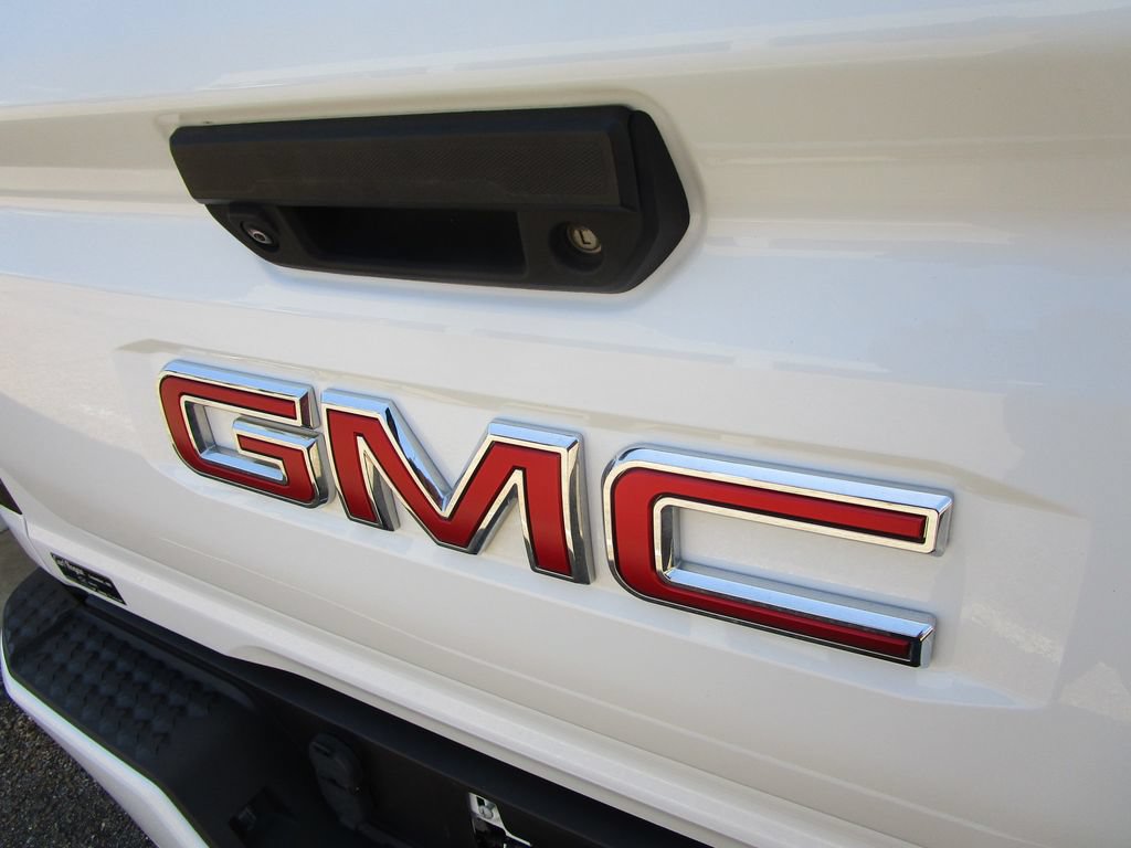 Used 2023 GMC Canyon Elevation w/ Elevation Premium Package AWD/4WD image 16